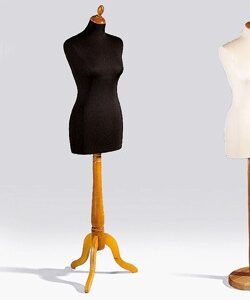 Euro-Busto Dame, schwarz, Dreifuß nuss